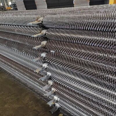 Uitstekende thermische geleidbaarheid ASME-standaard aangepaste spiraalvormige boilerfinbuis voor energiecentrale
