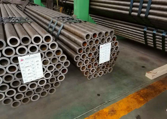 Behandelen de Naadloze de Boilerbuizen Gr. van ASTM A179 ASME SA179 een Oppervlakte van de de Olieonderdompeling van gr. C