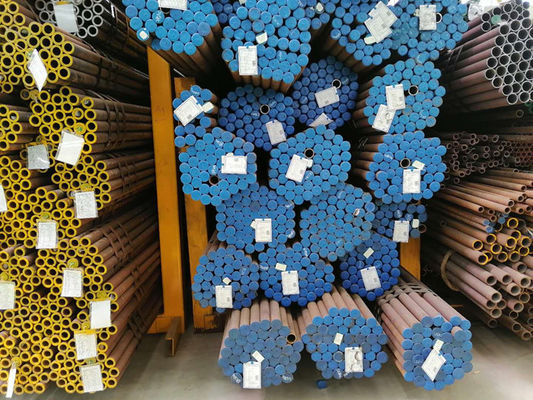 Van de Boilerbuizen A192 van elektrische centraleboilers Naadloze het Lage Koolstofstaal Geoli?de Oppervlakte